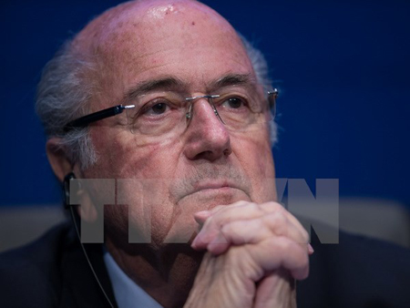 Chủ tịch FIFA Sepp Blatter trong cuộc họp báo tại trụ sở Liên đoàn Bóng đá ở Zurich ngày 2/6.